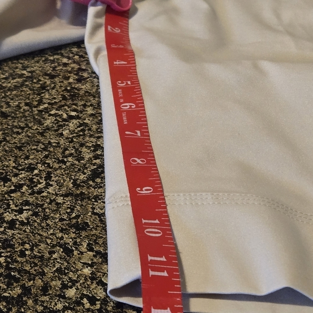 Adidas Climalite Womens Activewear Tan Golf Bermuda Shorts Slash Pockets Size 12 - Picture 16 of 16